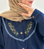 شومیز بهاره گلدوزی(رنگ سرمه ای)